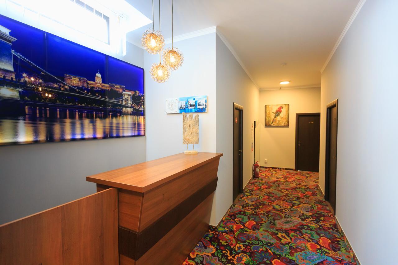 Corner Center Rental Бузеу Екстер'єр фото